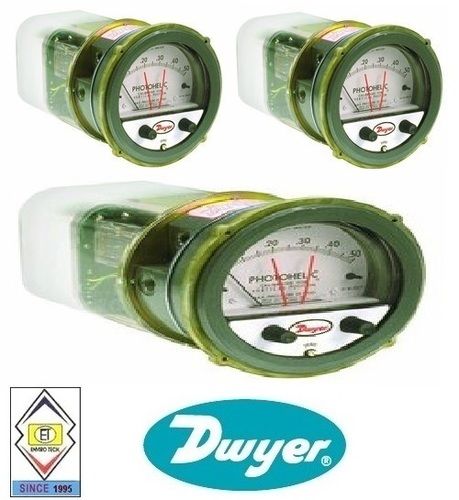 Dwyer A3300-250PA Photohelic Pressure Switch Gauge Range 125-0-125 Pa.