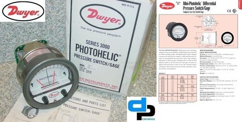 Dwyer A3215 Photohelic Pressure Switch Gauge