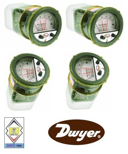 Dwyer A3301 Photohelic Pressure Switch Gauge Range .5-0-.5 Inch w.c.