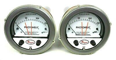 Dwyer A3320 Photohelic Pressure Switch Gauge Range 10-0-10 Inch w.c.