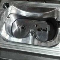 Safety goggles