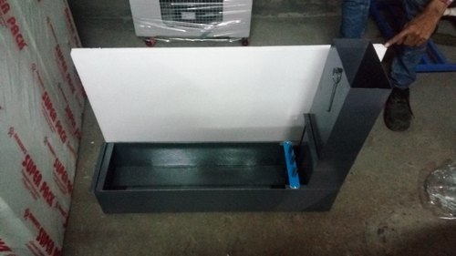L Box Test on Self Compacting Concrete