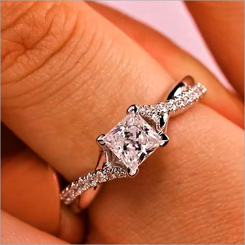 6Mm Princess Cut Simulated Diamond Solitaire Twisted Shank Sterling Silver Ring Gender: Women