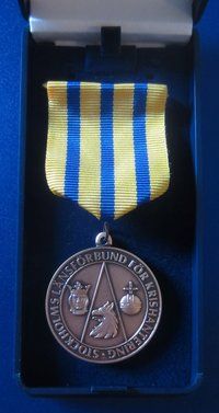 Pocket medal