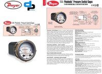 Dwyer A3030 Photohelic Pressure Switch Gauge