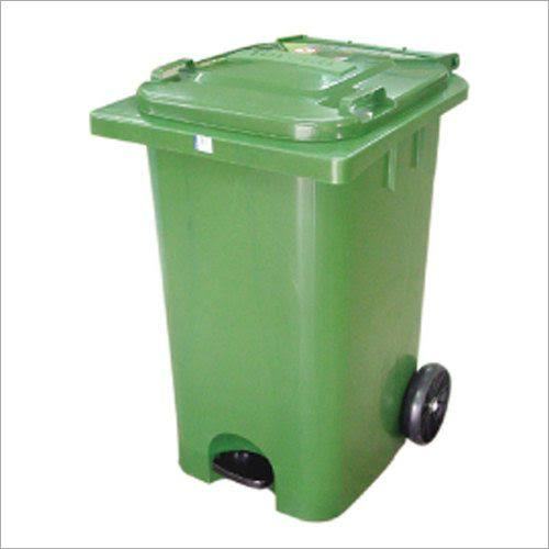 Plastic Dustbin With Pedal 87 Ltr Size: Standard