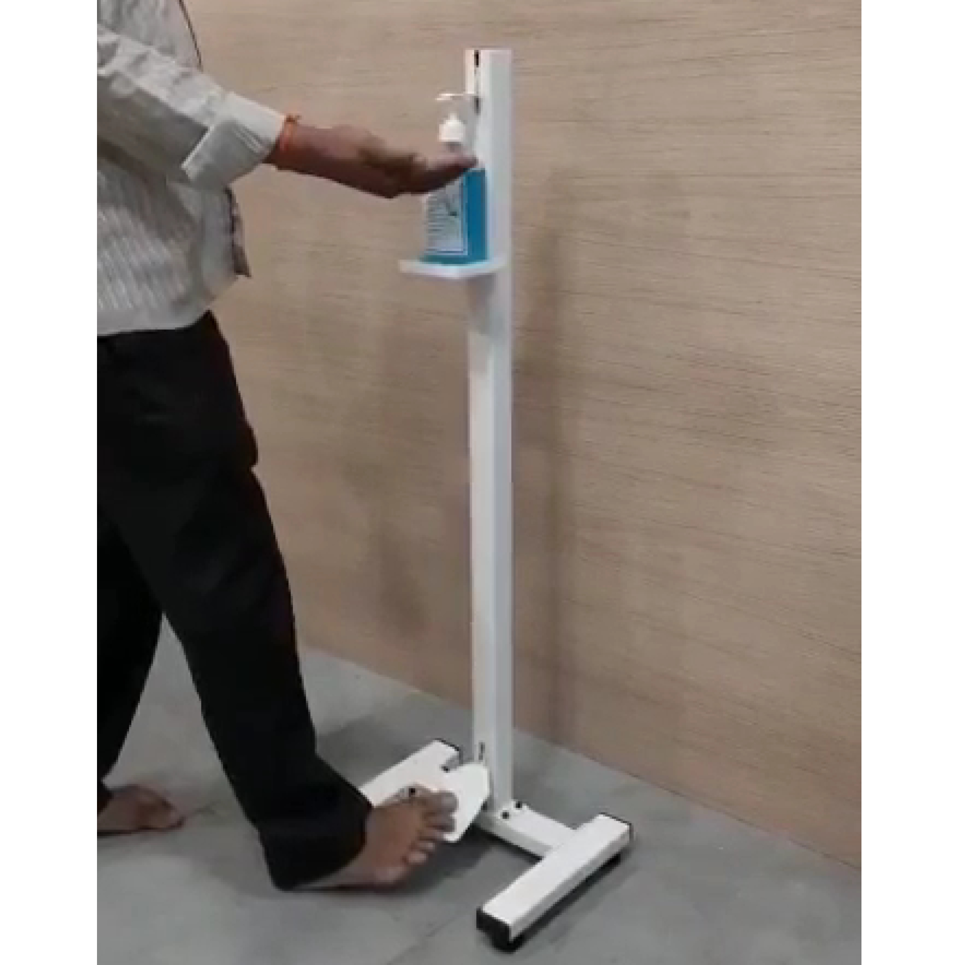 Mi-Pedestal Stand for Hand Sanitizer Bottle