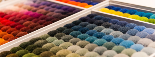 POM POM FOR CARPET YARNS