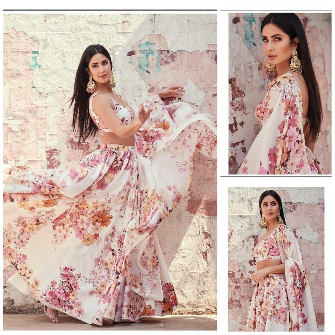 Flower print choli