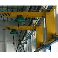 Moving Cantilever Wall Crane