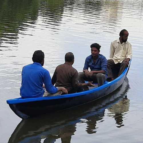 Canoe(4 Seater) Engine Type: Outboard