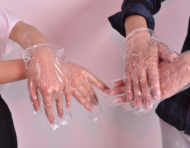 Plastic/Nitrile disposable hand gloves for food industry