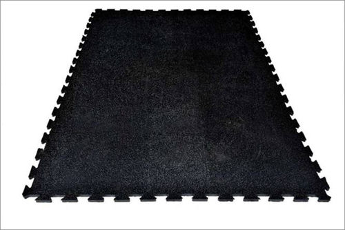 Black Stable Mat With Puzzle Connection