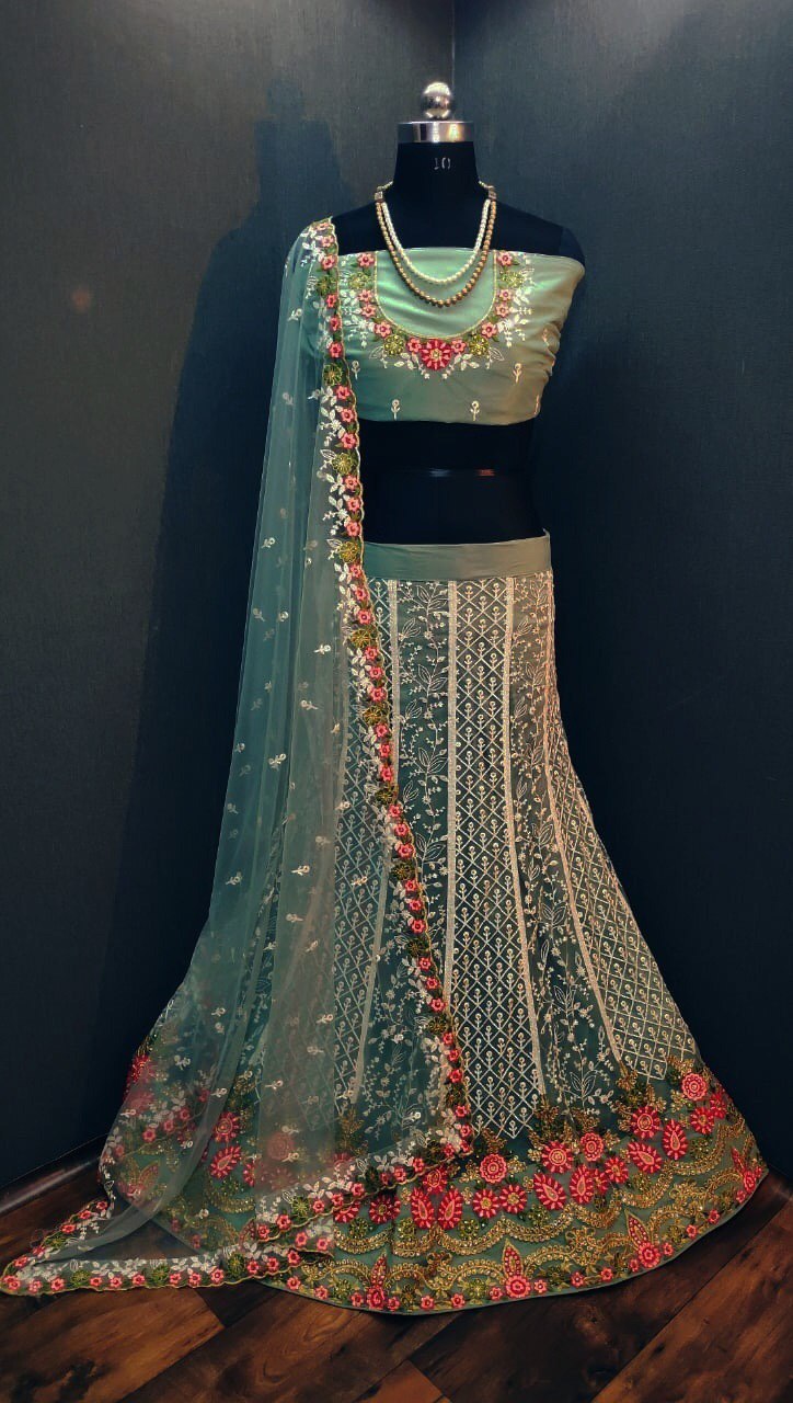 Designer lahenga choli