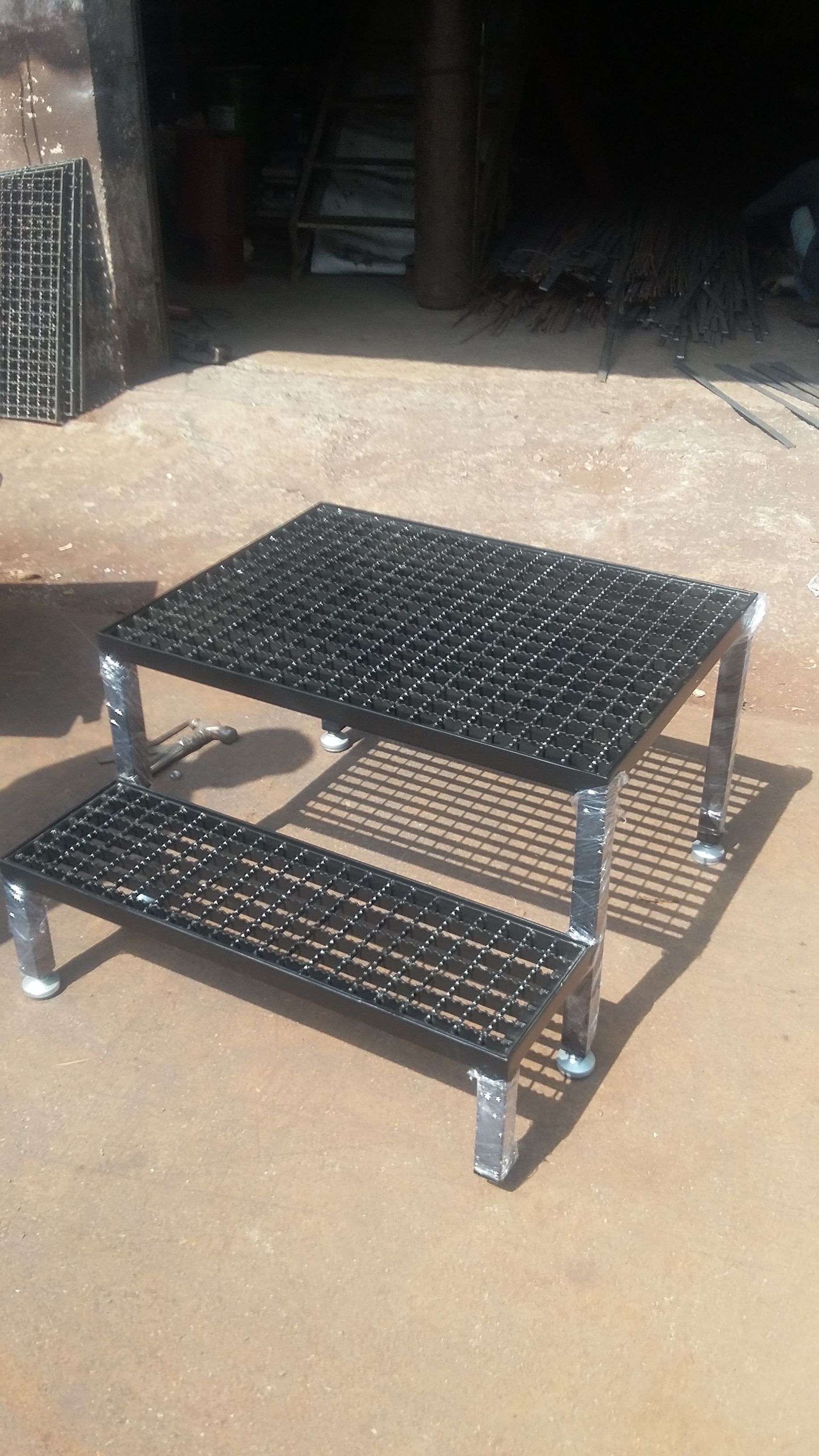 Antiskid Platform Gratings