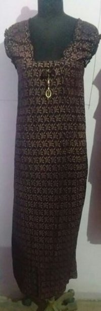 Ladies Nighty - Rayon Fabric, M/l/xl Sizes, Black Color | Summer Short Sleeves, Printed & Pleated Design