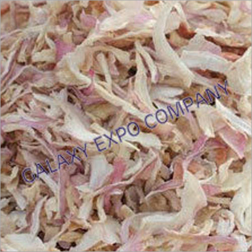 Dehydrated Pink Onion Flakes