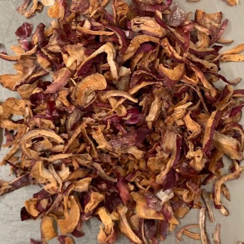 Dehydrated Fried Red Onion Flakes By JIYAN FOOD INGREDIENTS