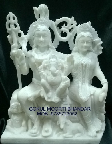 Polishing Marble Shiv Parvati Family Statue