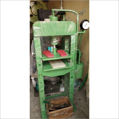 Hydraulic Slipper Making Machine