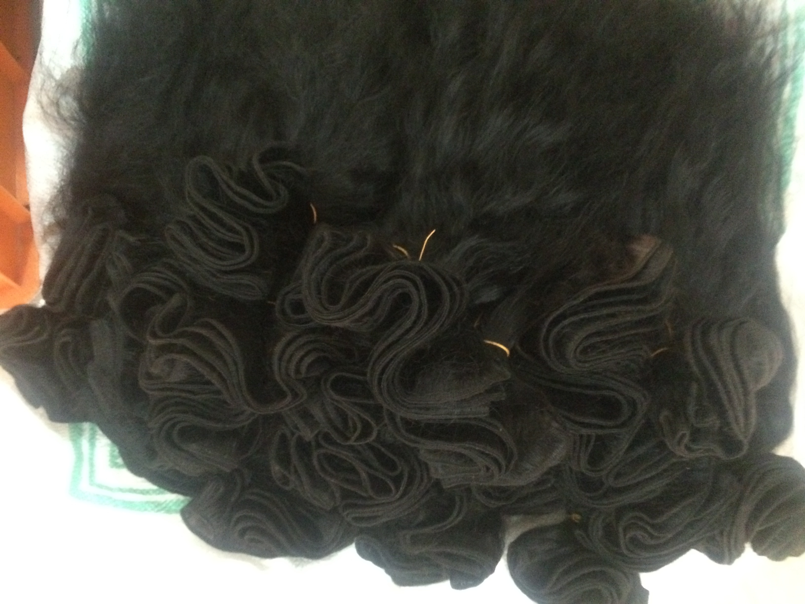 100 % Virgin  Human Hair