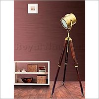Antique Brass Floor Standing Spot Light Searchlight Spotlight Wooden Tripod Floor Lamp Lighting Stand