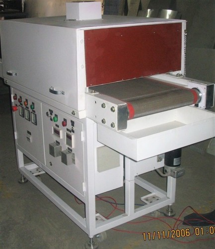 Infrared conveyorised flash curing screen printing machine