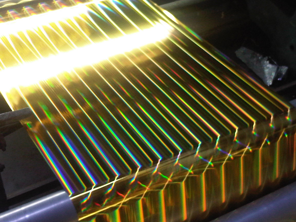 Holographic Rainbow  Laser Films