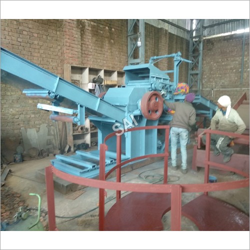 Plywood Chipper Machine