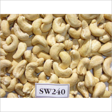 Sw240 Cashew Nuts Broken (%): Nil