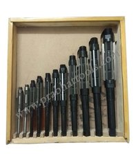 Set Of Adjustable Hand Reamer