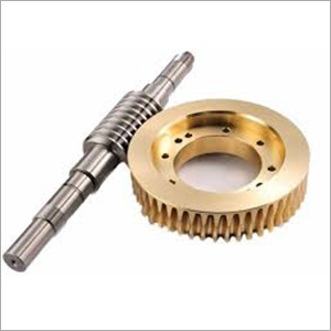 Worm Gear - Fine Raw Material, Gold Finish | Industrial Application, Advanced Technology, Right Angle Motion, Speed Reduction