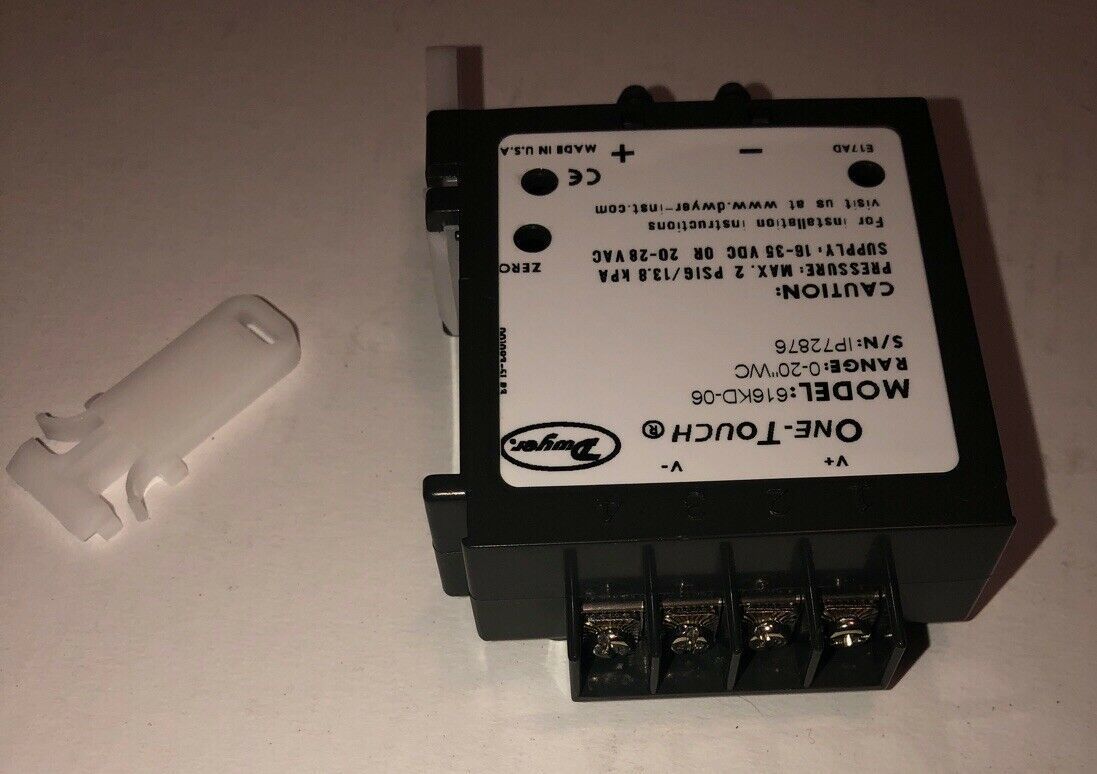 Dwyer 616KD-B-01-V Differential Pressure Transmitter