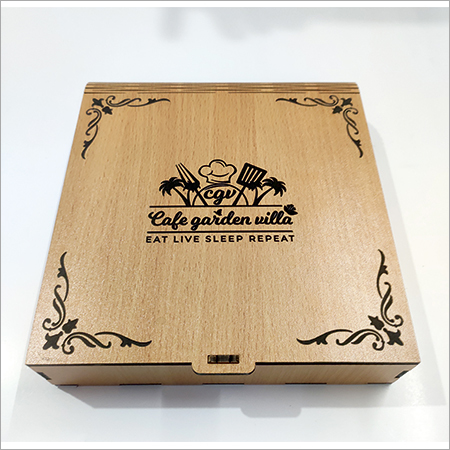 Engraved gift box