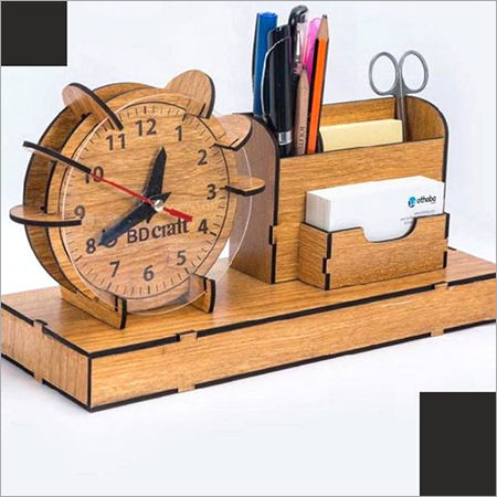 Wooden Watch With Pan Stand