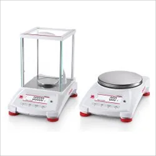 Ohaus Internal Pioneer Analytical Balance Power: 100-120 V Volt (V)