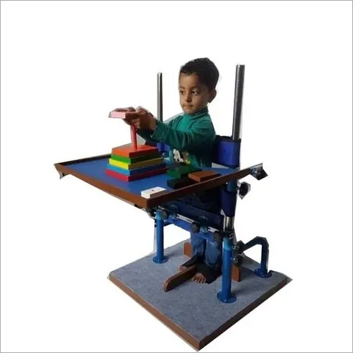 Metallic standing in frame child By PHYSIO CARE DEVICES