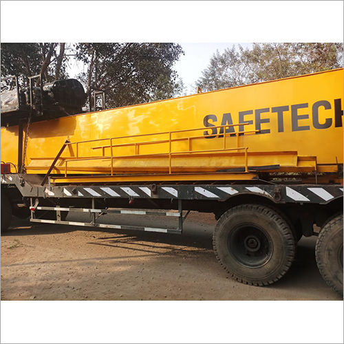 Heavy Duty Truck Mounted Crane