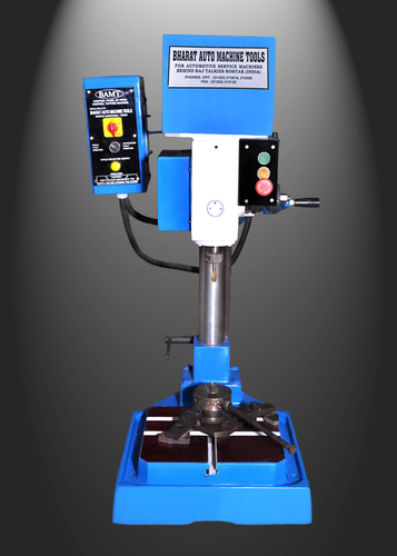 Precision Gear Change Pitch Control Tapping Machine