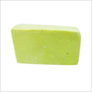 200 GM Semi Detergent Cake