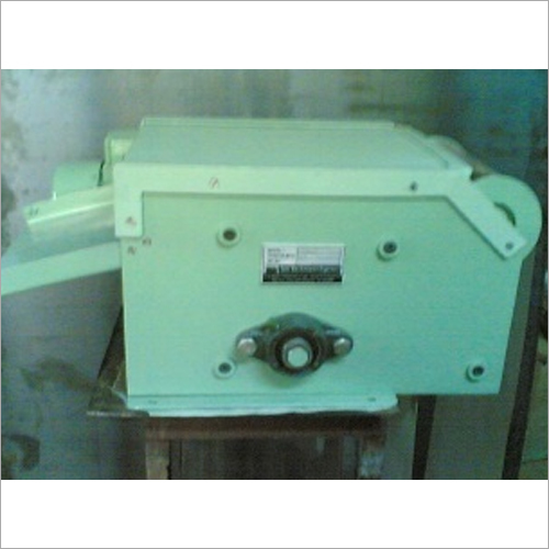 Tashi Oil Skimmers