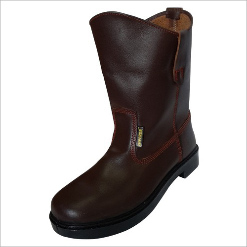 Leather Rigger Black Color Safety Shoes