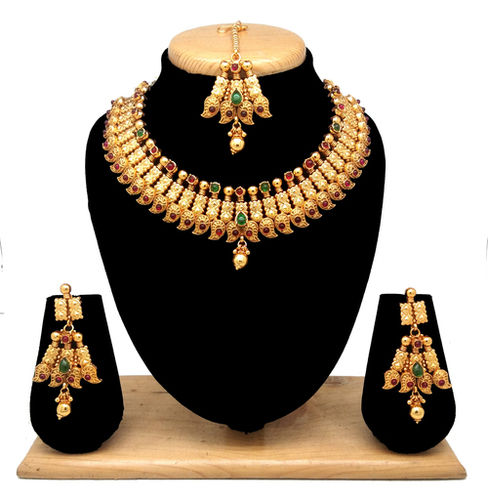 Traditional design temple jewellery necklace set