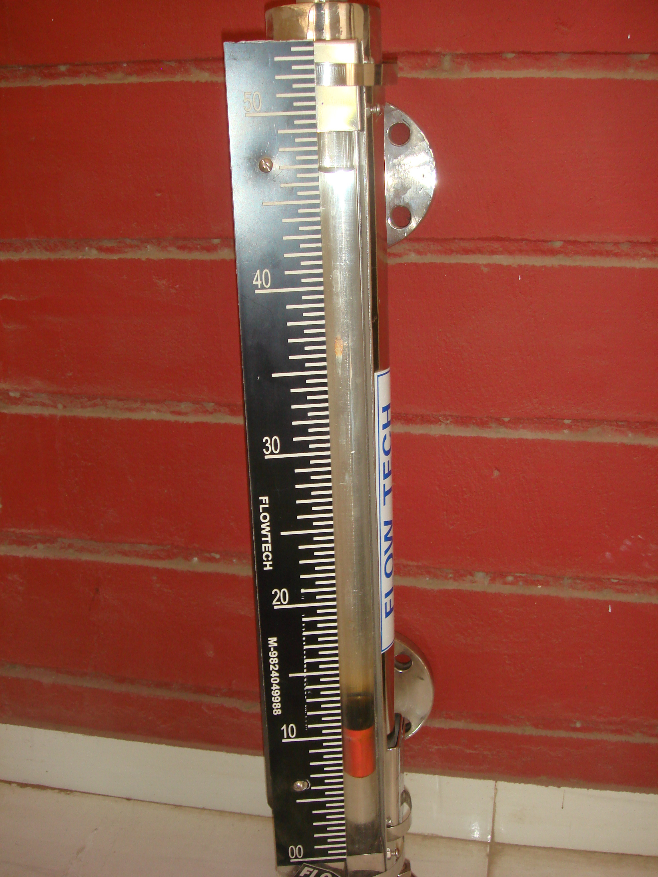 Magnetic liquid level Gauge with Transmitter