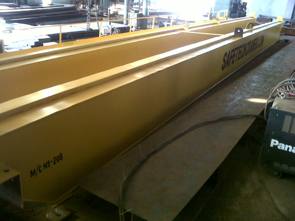 Double Girder EOT Crane