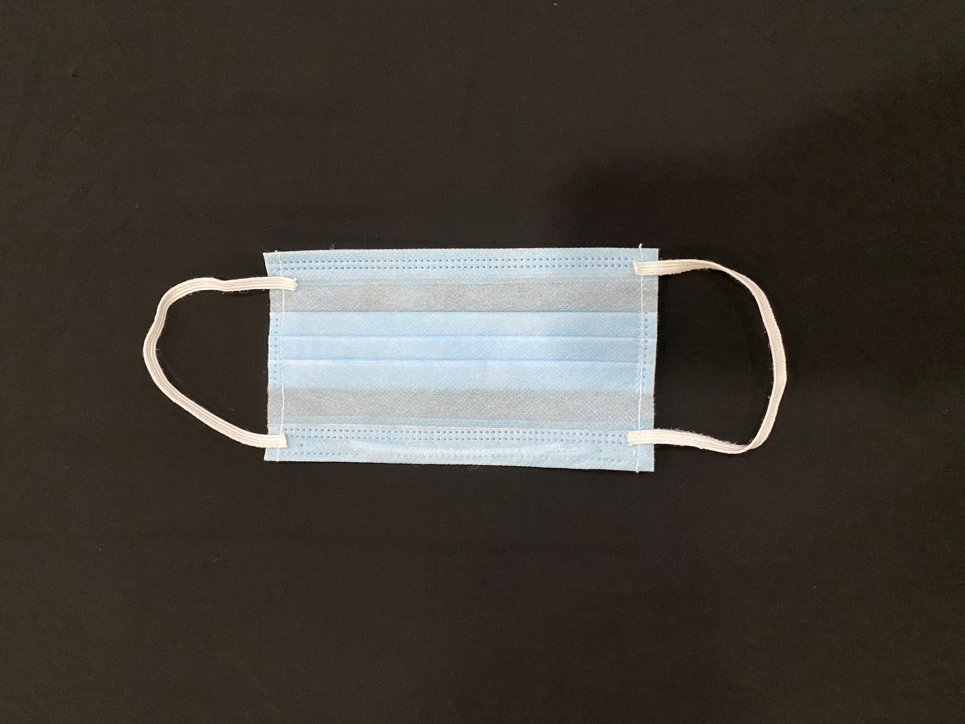 3 Ply Non Woven Mask With Nose Pin Machine Stitched Ear loop