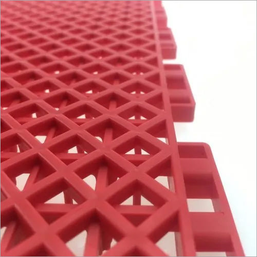 Reds / Pinks Polypropylene Tile