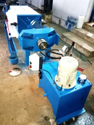 Hydraulic Oil Filter Machine - Iron 3x5x2.5 Foot Dimensions Blue Color | 2000 Batch Liter/Day Capacity High Efficiency Lower Energy Consumption