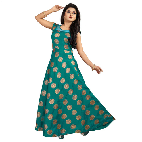 Rama Ladies Traditional Gown