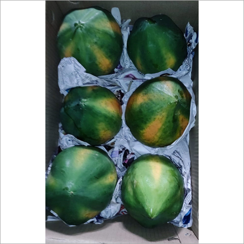 Fresh Papaya - Organic, Non-Peeled, Natural Shape | Sweet Taste, Green Color, Rich in Nutrients, Ideal for Face Mask and Skin Clarity